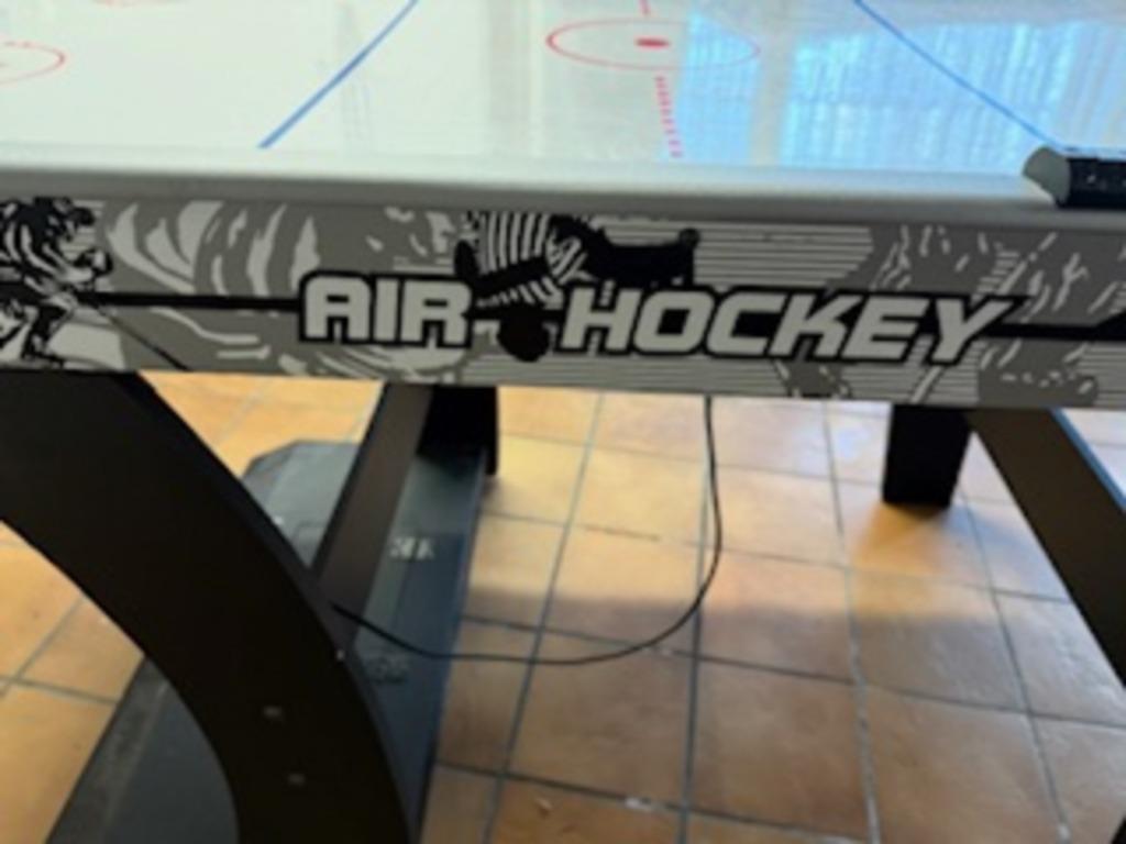 airhockey tafel, Ophalen, Zo goed als nieuw