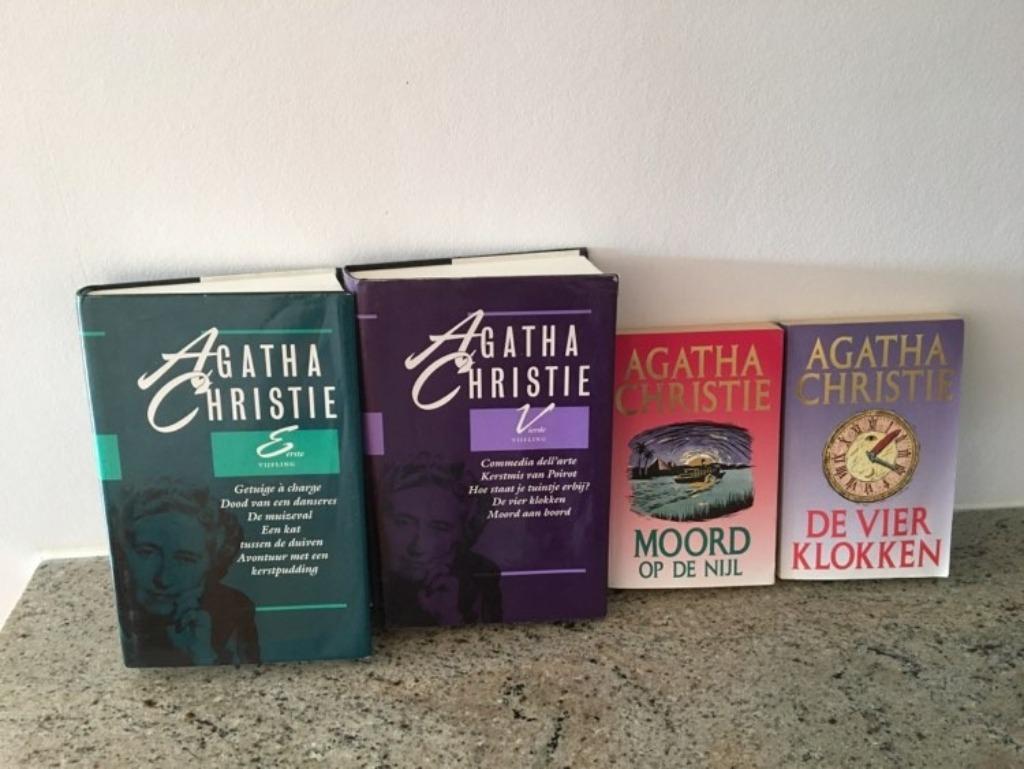 Agatha Christie lotje samen €10, Verzenden, Gelezen, Agatha Christie