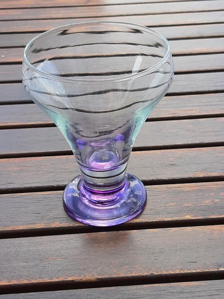Een beker met ijs of fruit, Ophalen of Verzenden