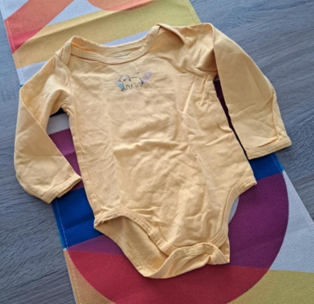 TQF baby gele romper 24m, Garçon, TQF, Enlèvement ou Envoi, Comme neuf