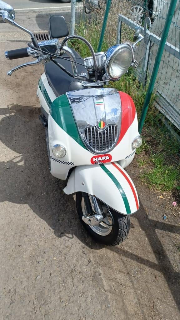 Vintage 125cc, Ophalen of Verzenden, Zo goed als nieuw