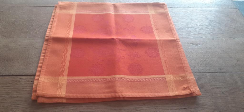 Stoffen servietten  terracotakleur en rood, Ophalen of Verzenden