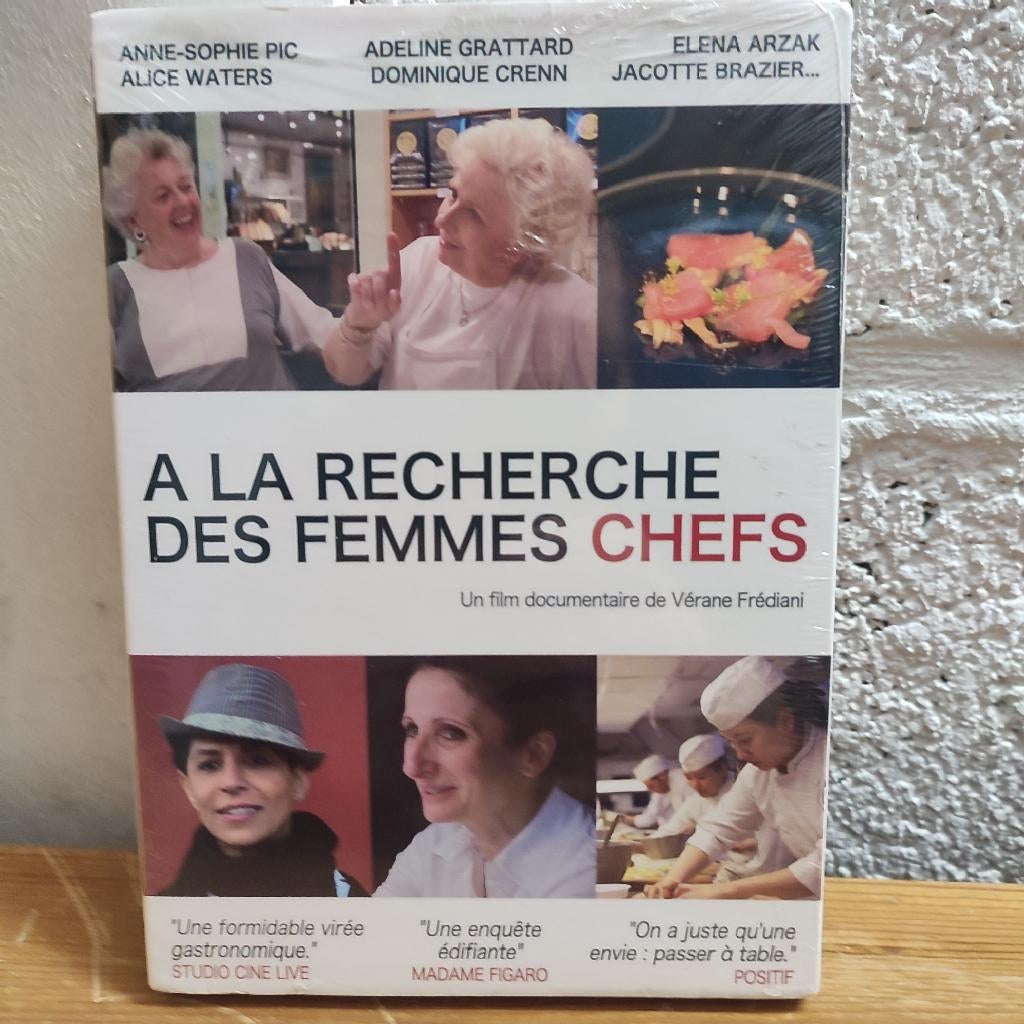 A LA RECHERCHE DES FEMMES CHEFS - dvd neuf emballé, Enlèvement ou Envoi, Neuf, dans son emballage, Autres types