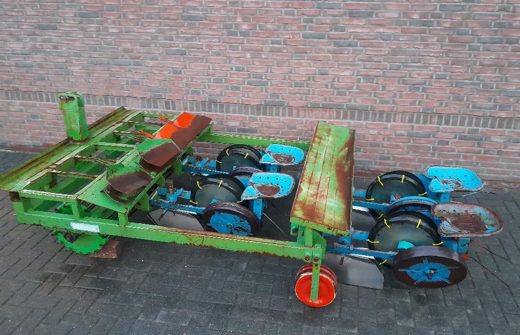 Universele Plantmachine voor Boomkwekerij, Ophalen, Gebruikt