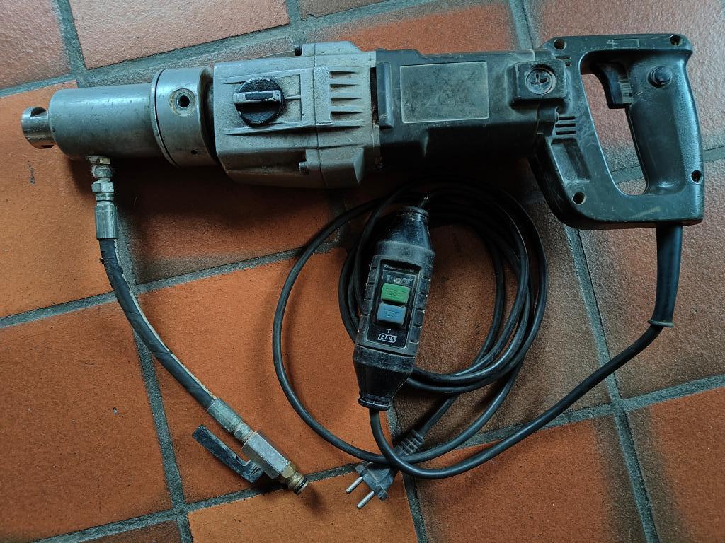 Diamantboormachine ELU DB 11 EK, Enlèvement, Utilisé, 600 watts ou plus, Perceuse