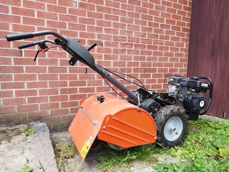 Motoculteur TR530 Husqvarna, Enlèvement, Comme neuf, Essence, Husqvarna