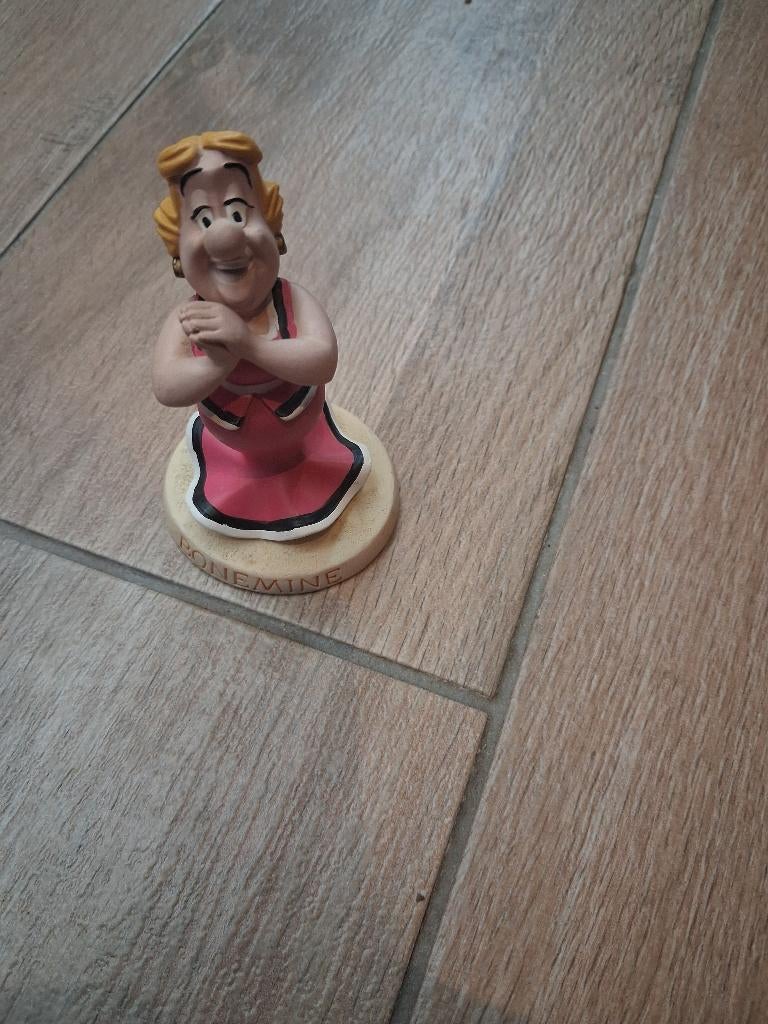 Figurine Astérix - Bonnemine, Ophalen, Asterix en Obelix, Zo goed als nieuw, Beeldje of Figuurtje