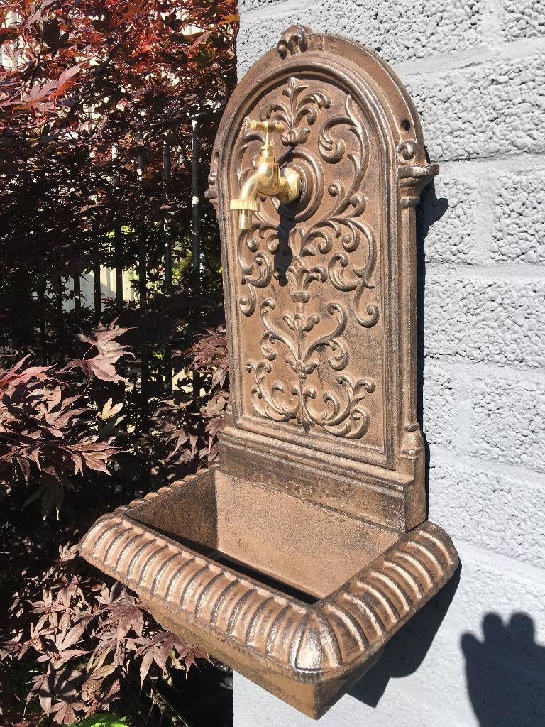 Fontaine murale, évier en fonte marron., Jardin & Terrasse, Enlèvement ou Envoi, Fonte, Fontaine