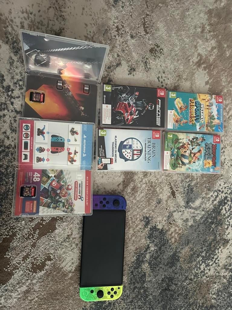 Nintendo switch OLED Model Splatoon 3 edition, Ophalen, Zo goed als nieuw