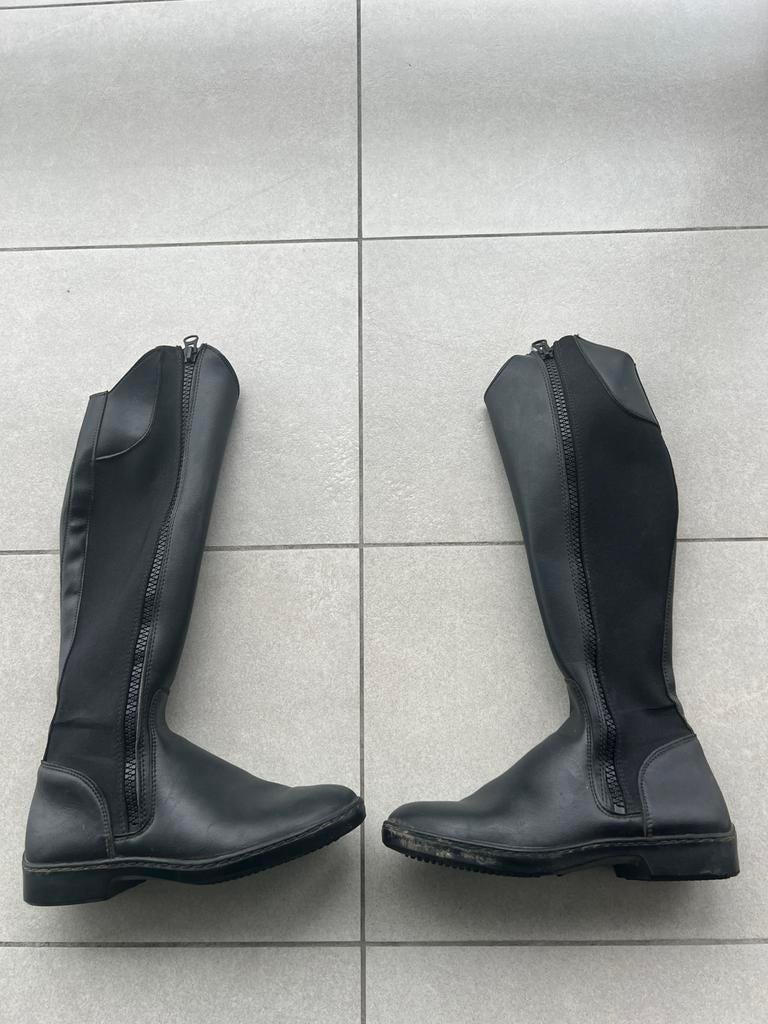 Rijlaarzen  fouganza kunstleer zwart, Dieren en Toebehoren, Ophalen, Zo goed als nieuw