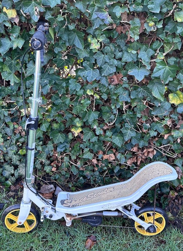 step spacescooter, Fietsen en Brommers, Ophalen, Gebruikt, Kickbike