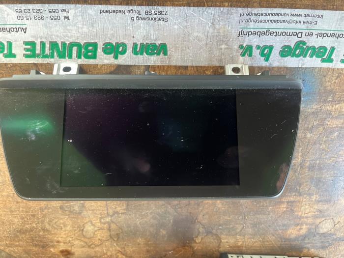 Navigatie Display van een BMW 1-Serie, Gebruikt, -, -, Ophalen of Verzenden
