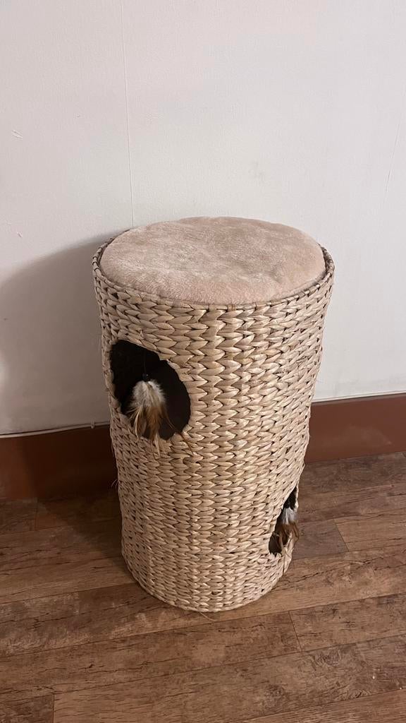 Tour à griffer pour chat en jacinthe d’eau 40cm X 70cm, Animaux & Accessoires, Accessoires pour chats, Comme neuf, Enlèvement