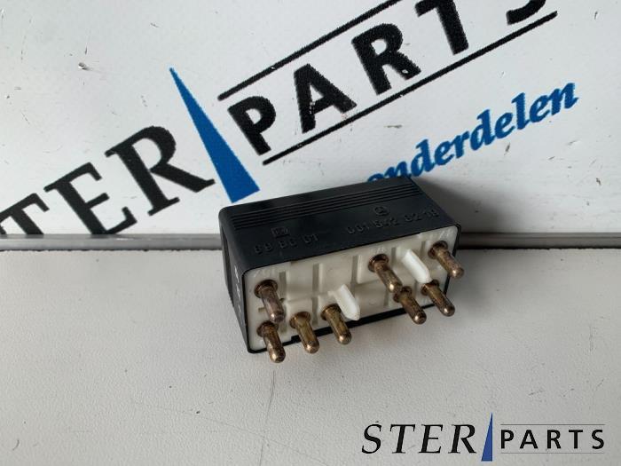 Ventilateur relais d'un Mercedes C-Klasse, Enlèvement ou Envoi, 3 mois de garantie, Utilisé, Mercedes-Benz