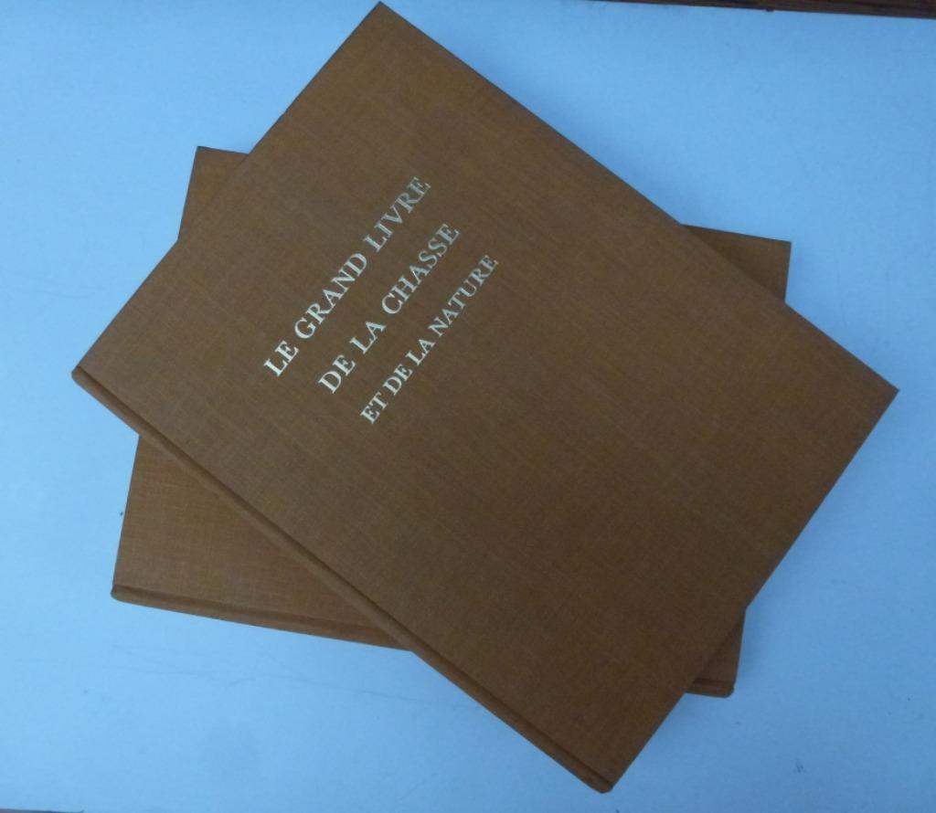 Le grand livre de la chasse et de la nature  2 delen, Boeken, Prentenboeken en Plaatjesalbums, Gelezen, Ophalen of Verzenden