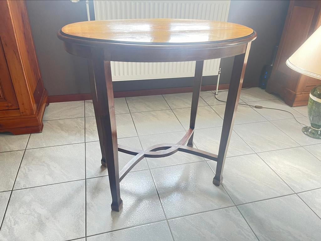 Table merisier, Utilisé