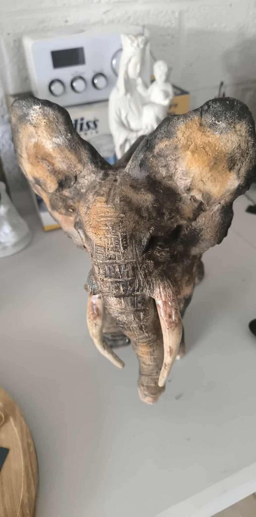Éléphant en céramique, Enlèvement, Comme neuf