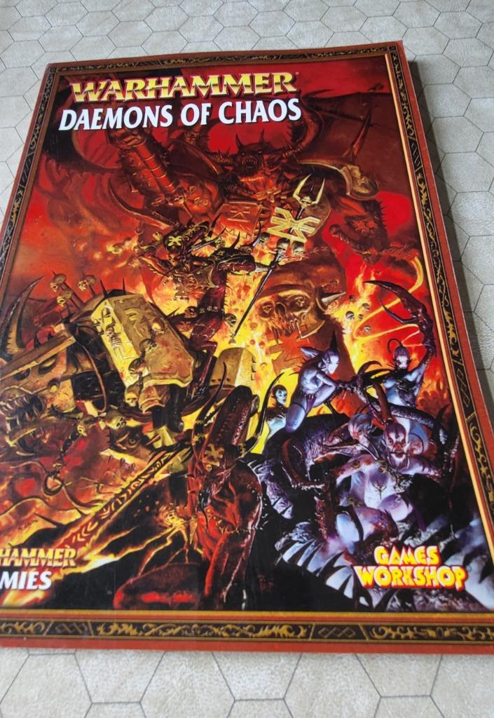 Daemons of Chaos Army Book 7th edition Warhammer, Ophalen of Verzenden, Zo goed als nieuw, Warhammer, Boek of Catalogus