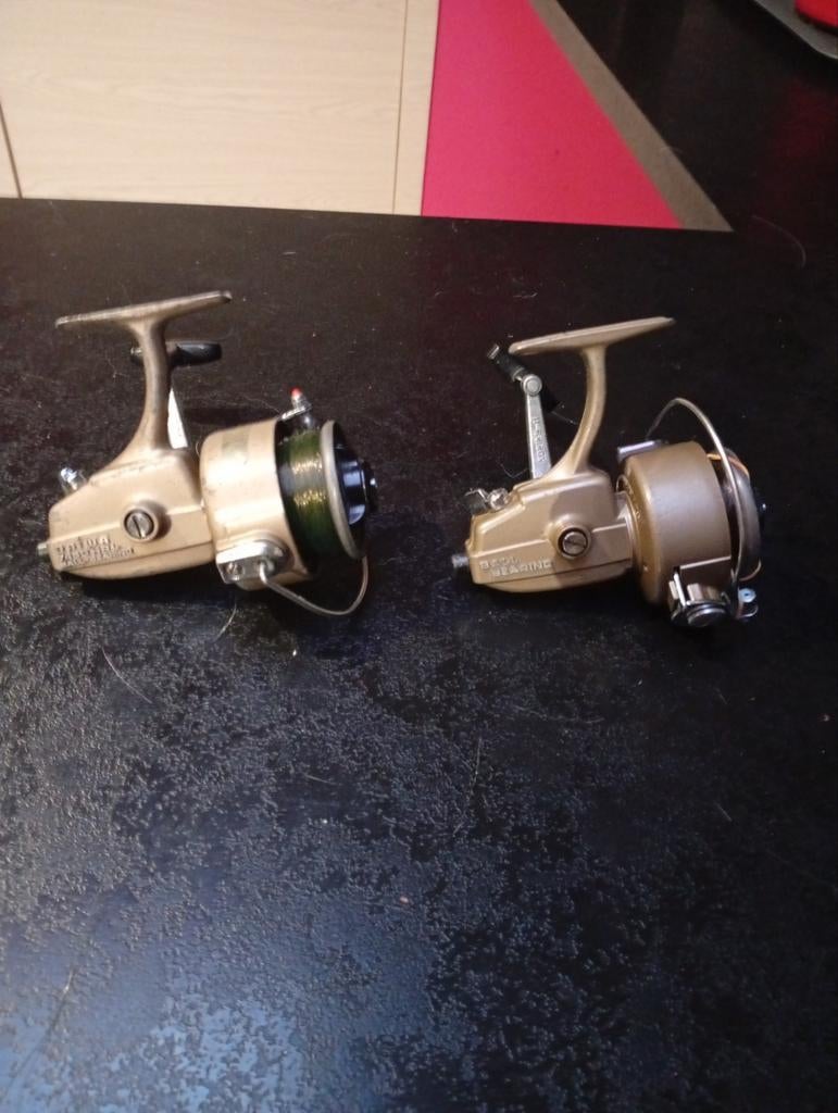 2 moulinets Daiwa 7450 HRL, Enlèvement ou Envoi, Comme neuf
