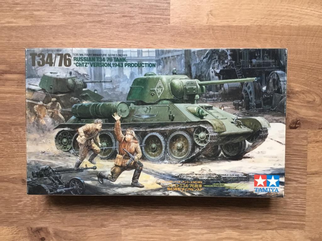 Tamiya 35149 T34/76 « ChTZ » version 1/35ème., Tank, 1:32 tot 1:50, Ophalen of Verzenden, Zo goed als nieuw