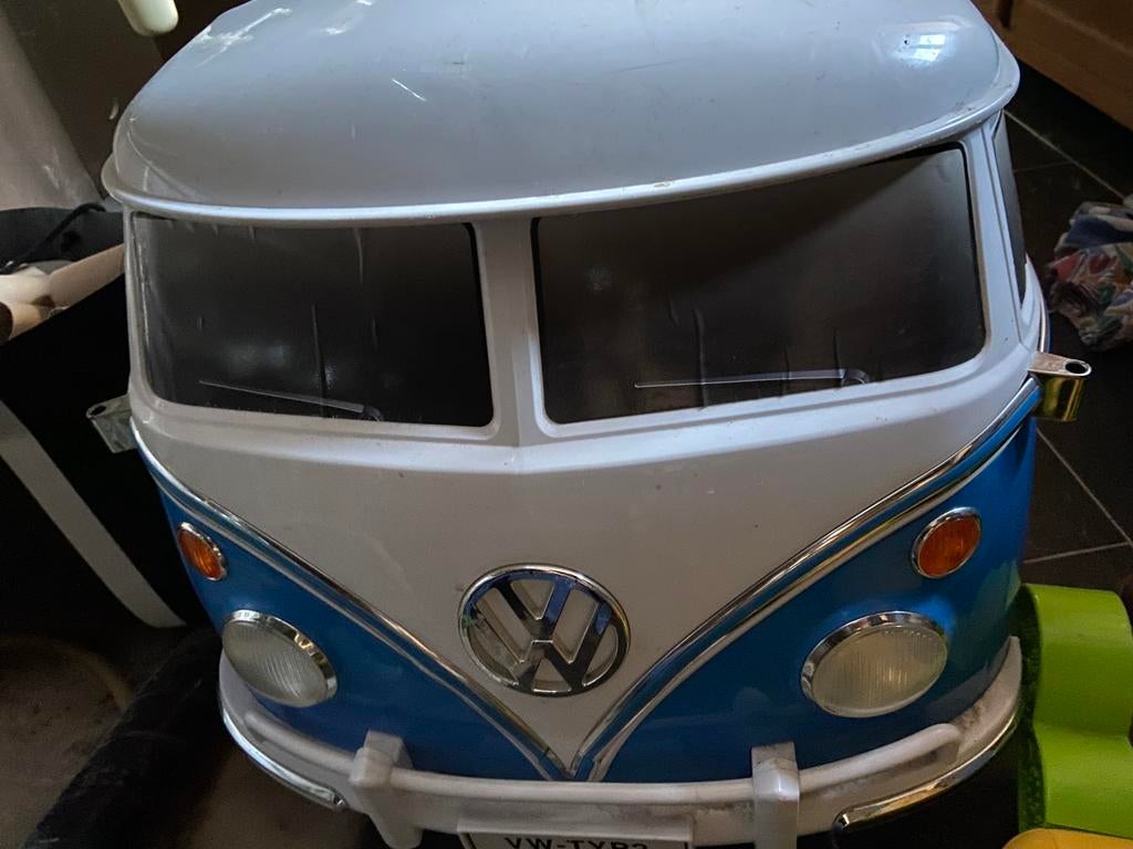 Volkswagen busje voor kinderen, Ophalen