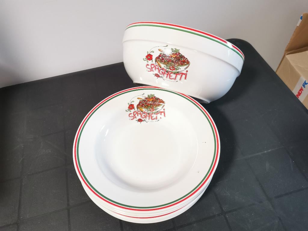 Service a spaghetti, Ophalen, Nieuw
