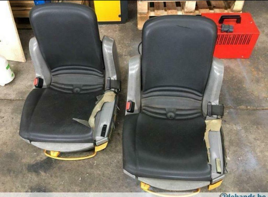 2 still heftruck stoelen stoel zetel, Ophalen