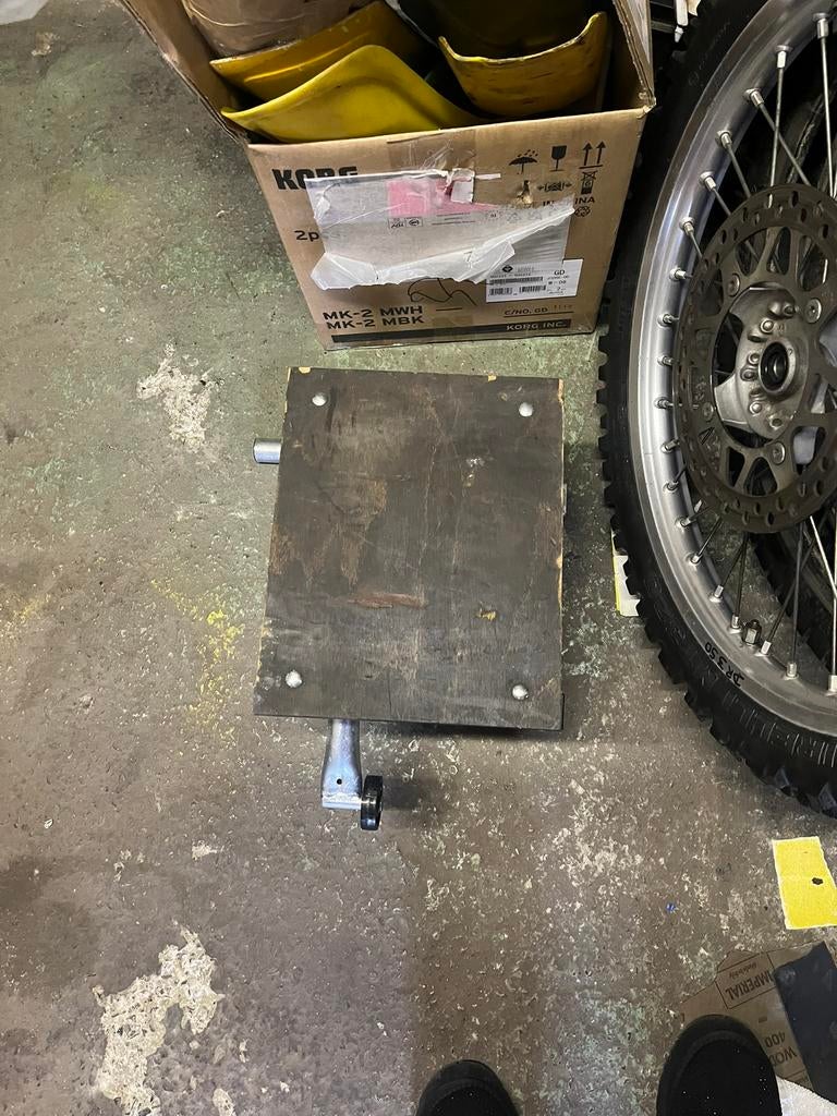 Pied moto, Enlèvement ou Envoi, Utilisé