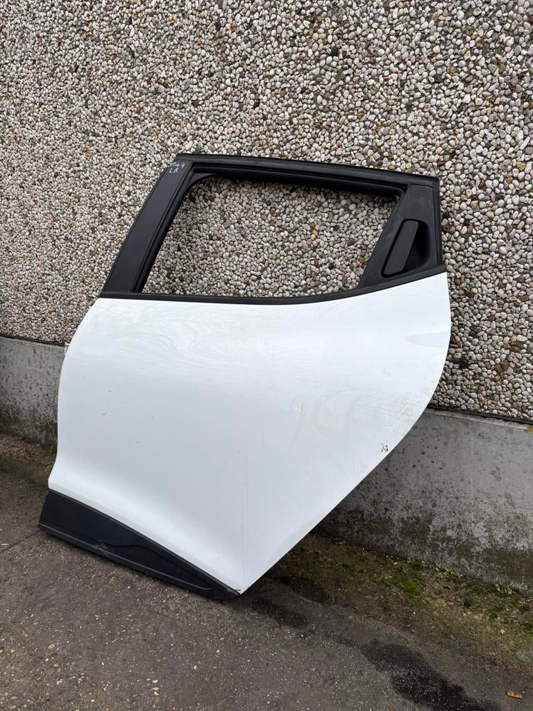 PORTE ARRIÈRE GAUCHE RENAULT CLIO 4 2016, Enlèvement, Avant, Renault, Porte