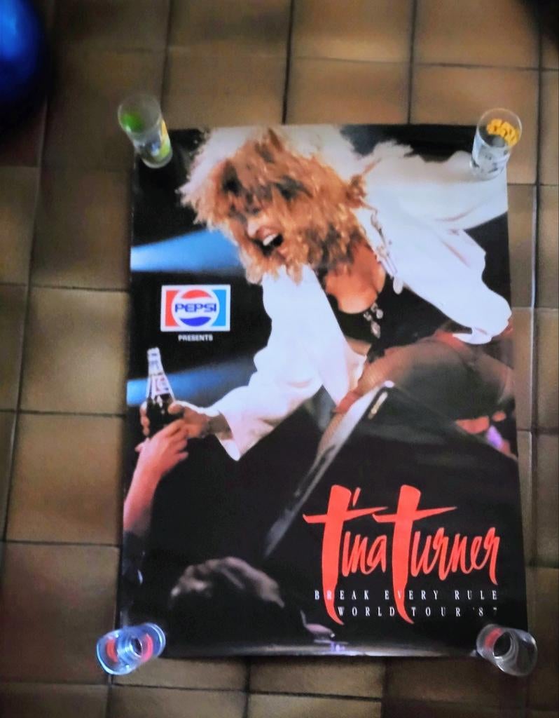 Affiche de la tournée mondiale 87 de Tina Turner, Enlèvement ou Envoi, Comme neuf