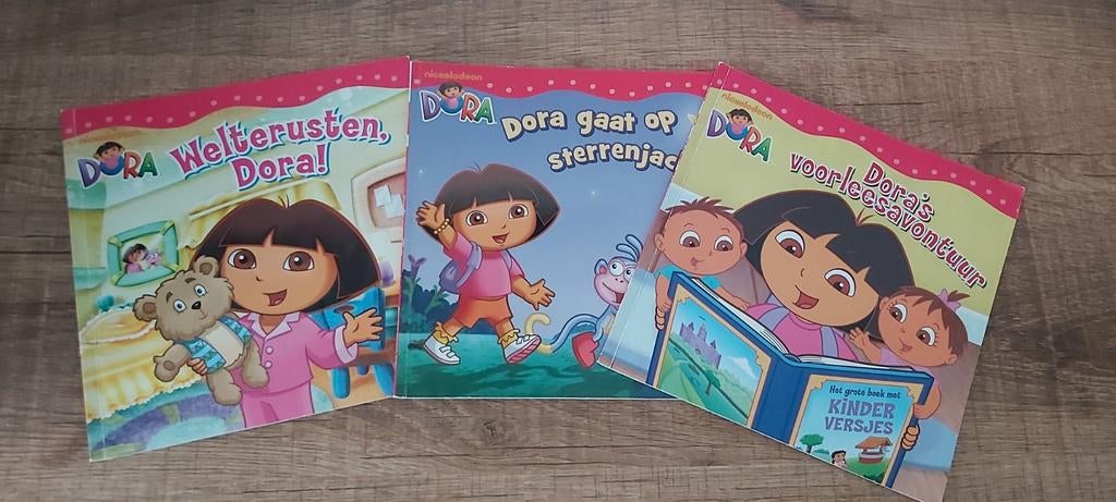 3 boekjes van Dora, Boeken, Ophalen