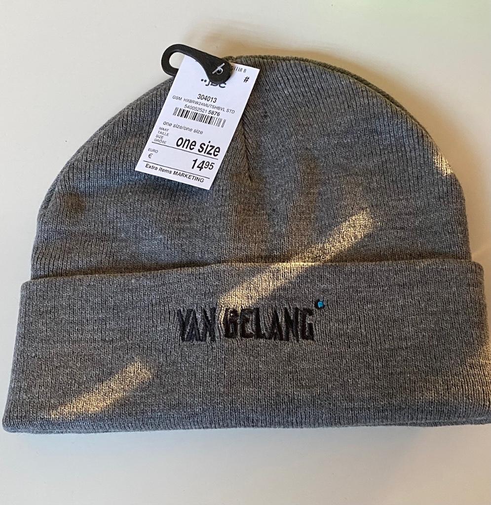 beanie muts Het belang van Limburg, Ophalen of Verzenden, Nieuw, Overige maten, Muts