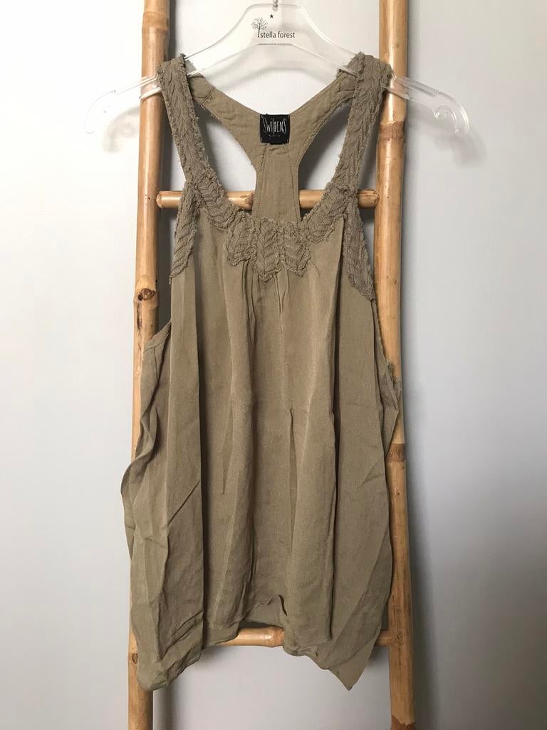 Swildens khaki top maat 2. Nooit gedragen., Swildens, Groen, Zonder mouw