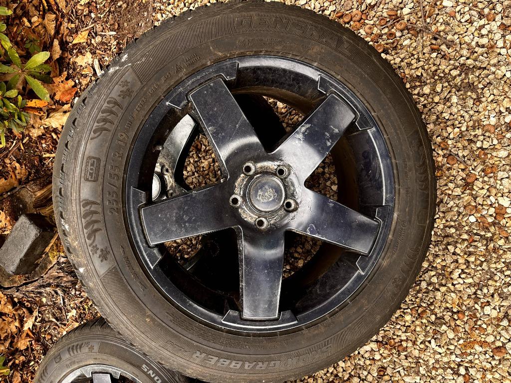 4 x 19 inch Velgen met winterbanden (verlaagde prijs), Auto-onderdelen, Banden en Velgen, Gebruikt, 155 mm, Velg(en), Winterbanden