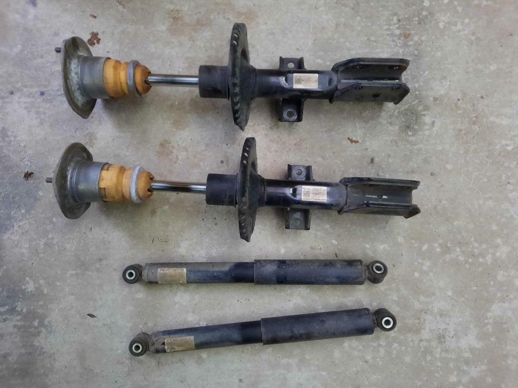 Vering - Schokdemperset voor MAN TGE 3.180 of VW Crafter, Enlèvement ou Envoi, Utilisé