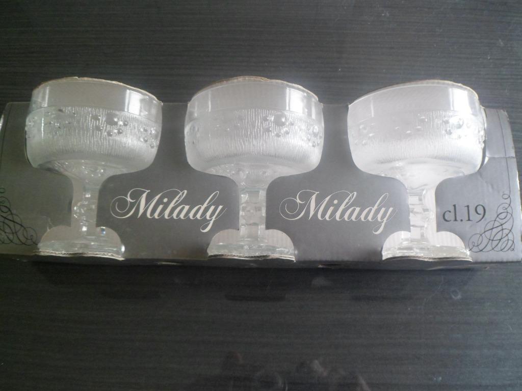 Verres à champagne Milady 190 ml/19 cl neufs 3 pièces, Collections, Enlèvement ou Envoi, Neuf
