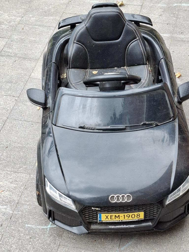 Kinderauto van Audi, Ophalen, Gebruikt
