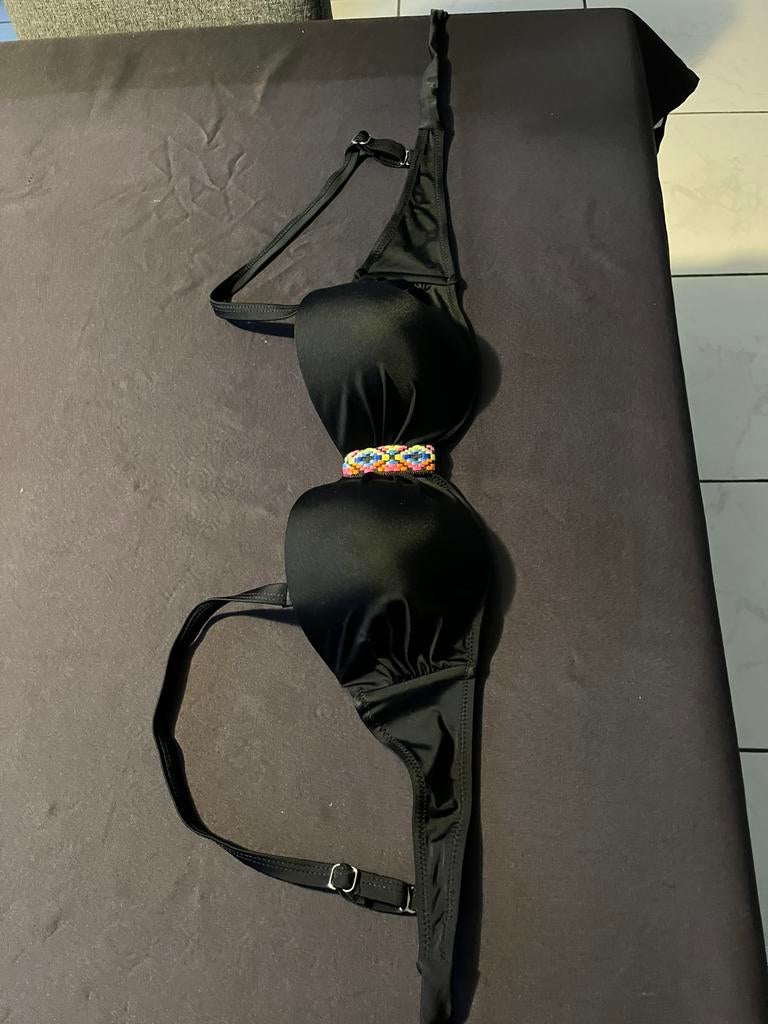 Bikini bovenstuk zwart kleur L, Ophalen of Verzenden, Nieuw, Zwart, Bikini
