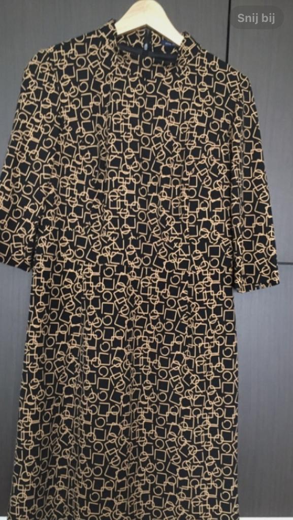 Beige-zwarte jurk merk River Woods, Kleding | Dames, Maat 38/40 (M), River Woods, Zwart, Ophalen of Verzenden