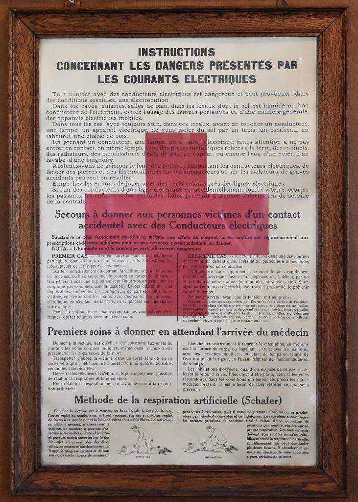 Premiers secours usage de l'électricité en 1920, Collections, Marques & Objets publicitaires, Enlèvement, Utilisé, Panneau publicitaire