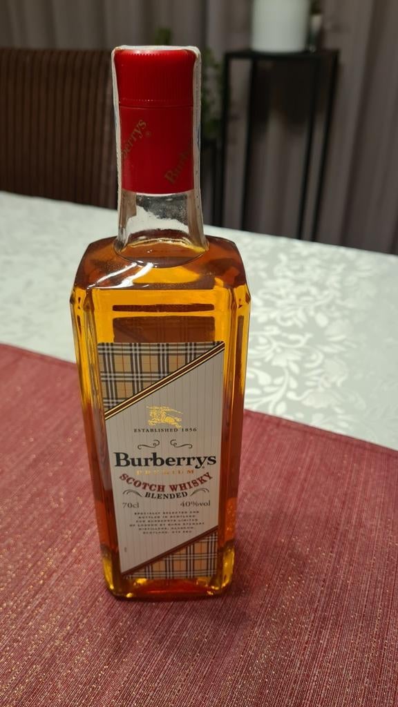 Burberrys Premium Scotch Whisky, Ophalen, Zo goed als nieuw, Vol