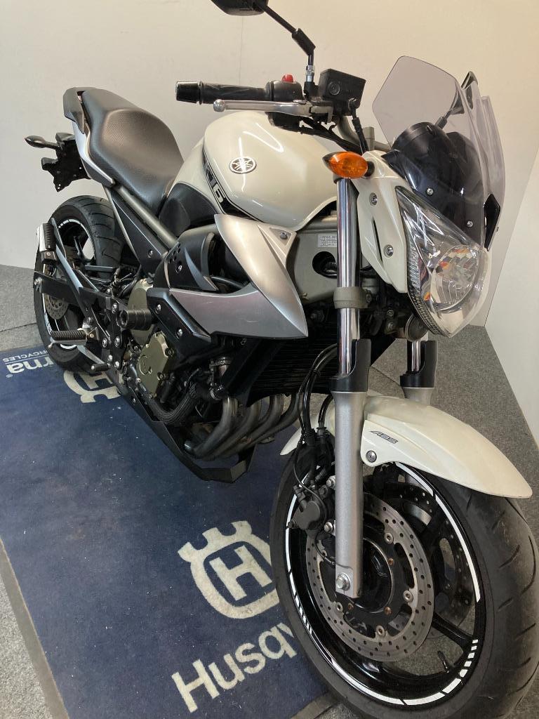 Yamaha XJ 6 bj.2009 ref. LS 3080, 4 cilinders, Bedrijf, Meer dan 35 kW, 600 cc