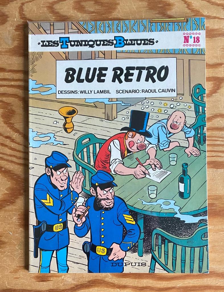 LES TUNIQUES BLEUES    EO TTBE, Livres, BD, Enlèvement ou Envoi