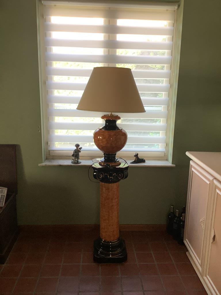 Lamp met zuil bronch kleur 1.60hoog, Huis en Inrichting, Woonaccessoires | Zuilen en Pilaren, Ophalen, Gebruikt