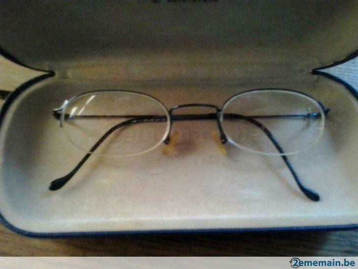 Monture fine bleue, Utilisé, Lunettes