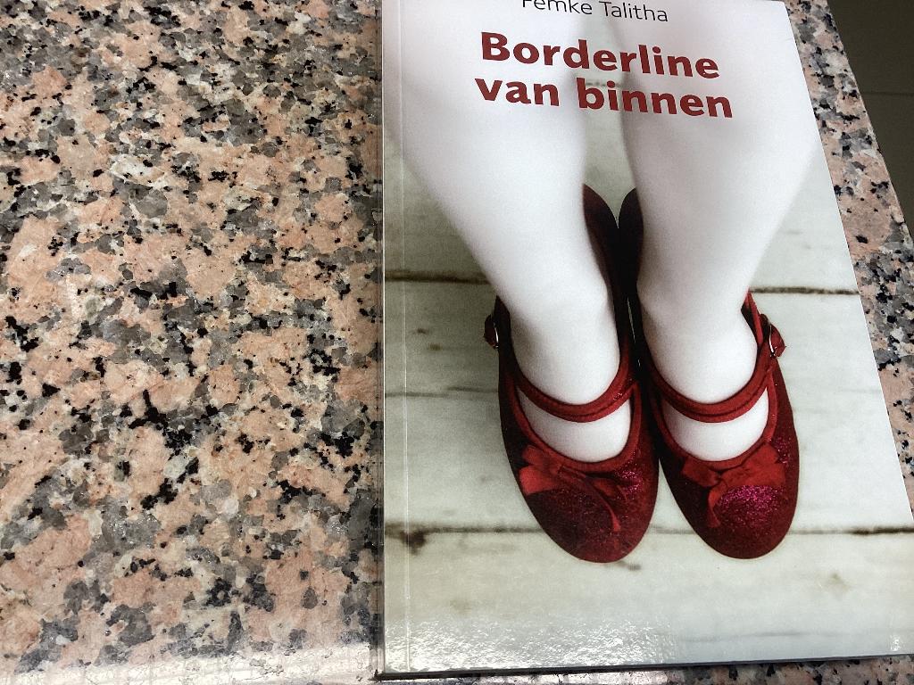 BORDERLINE van binnen. Femke Talitha, Ophalen of Verzenden, Zo goed als nieuw