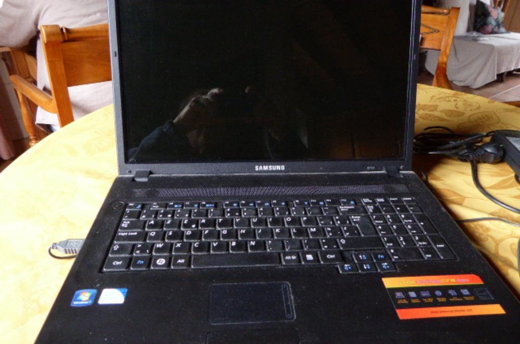 laptop samsung  R 719    2010, Computers en Software, Laptopstandaarden, Gebruikt, Ophalen