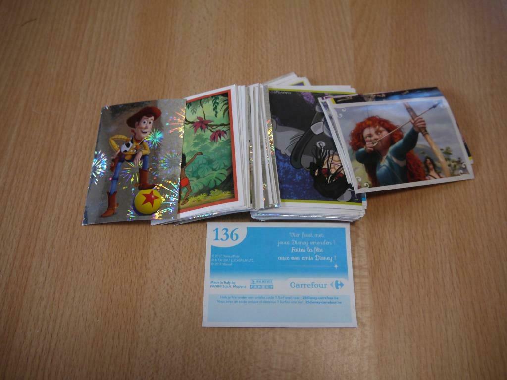 +/- 300 chromo's Panini Vier feest met jouw Disney vrienden, Verzamelen, Ophalen of Verzenden