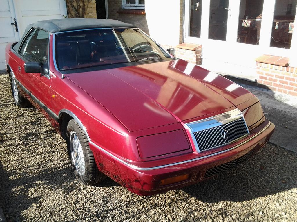 CHRYSLER Le Baron Cabriolet 1990, Autos, Chrysler, Particulier, Le Baron, Cruise Control, Rétroviseurs électriques, Vitres électriques
