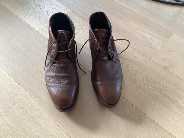Herenschoenen, Bruin, Boots, Ophalen of Verzenden, Zo goed als nieuw